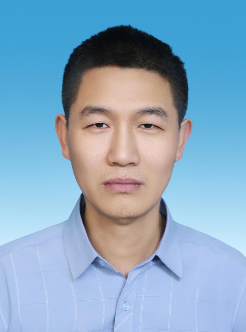 范金成 教授