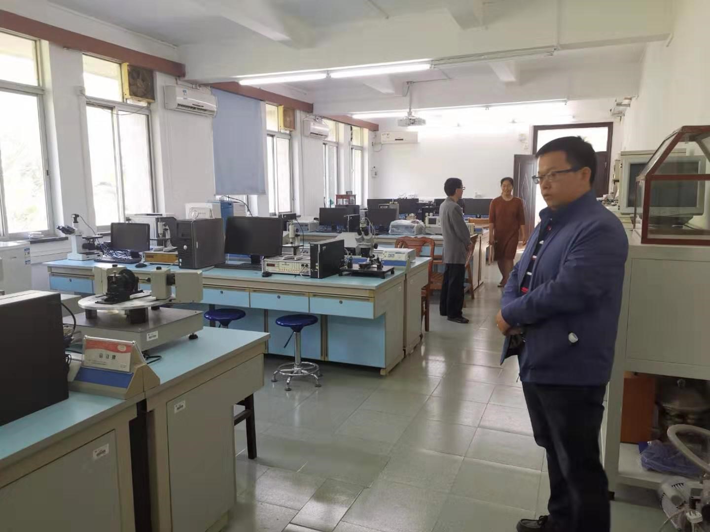物电学院走访华南理工大学物理与光电学院调研教学与专业建设工作