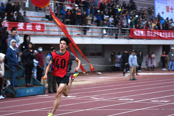 学校第十五届田径运动会闭幕-长沙理工大学