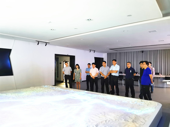中电建生态环境集团华中区域总部总经理陈建华一行到我院调研