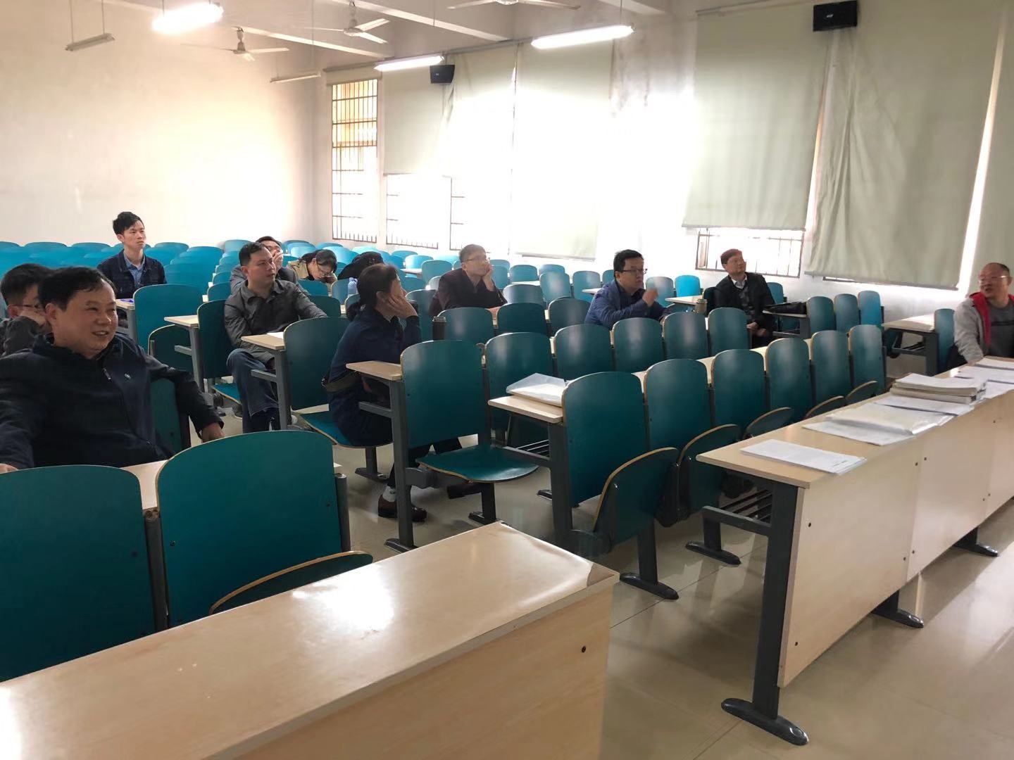 本次亮点初中的活动研讨与交流综合,找出了诸多教学,也发现了一些不文档检查三角函数题大图片