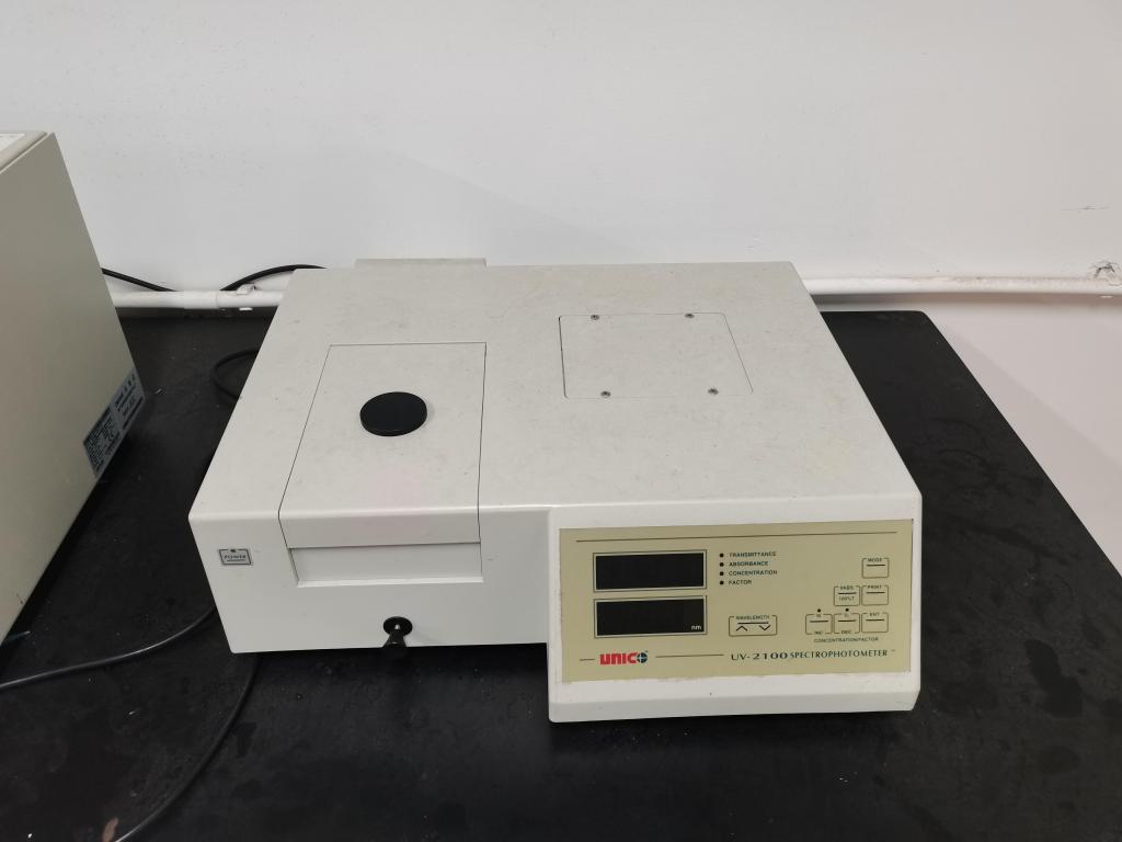 UV-2100紫外可见分光光度计