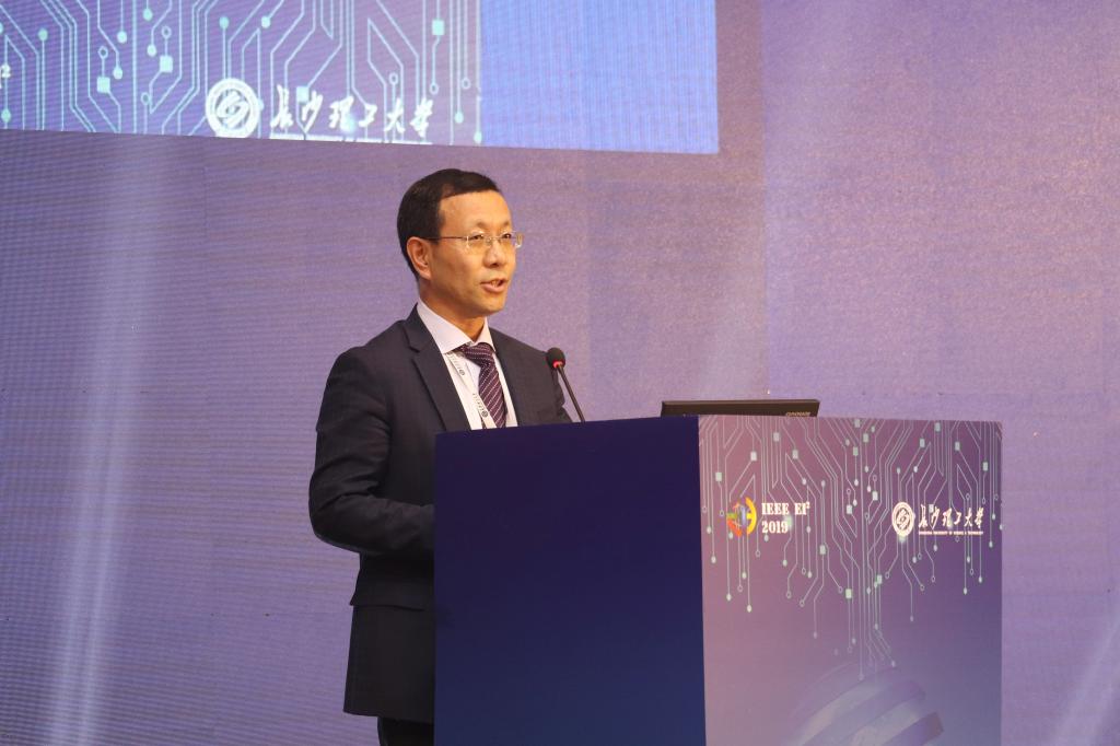 贺锡强认为,信息通信技术的发展进步,以及与传统能源工业的深度融合